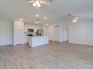 202 NW 25th St, Cape Coral, FL 33993