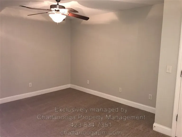 2704 Stone Trace Dr — Photo 13