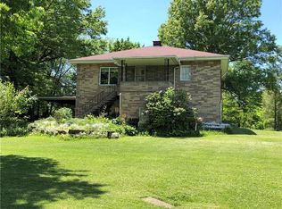 1399 State Rd, New Castle, PA 16101