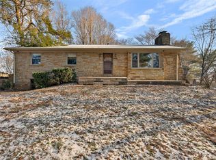 162 Green Acres Rd, Bowling Green, KY 42103