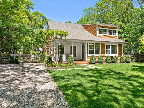 98 Sycamore Dr, East Hampton, NY 11937