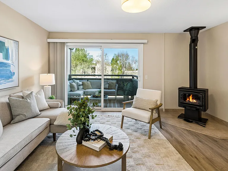 4024 Farm Hill Blvd #8 — Photo 33