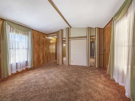 5th image of 6097 Amberton Dr