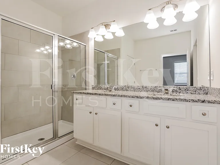 1256 Spokane Point — Photo 7
