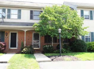 92 Laurie Ln, Lititz, PA 17543