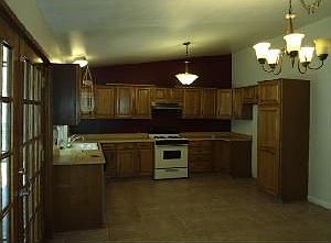 4th image of 417 Vassar Ln