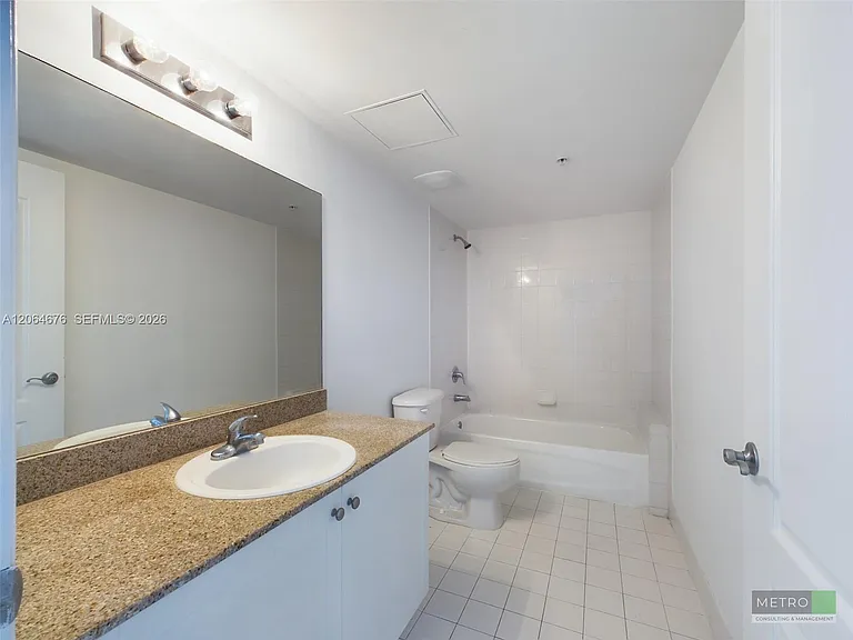 60 NW 37th Ave #603 — Photo 17