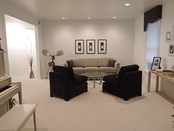 4th image of 65 Poplar Dr
