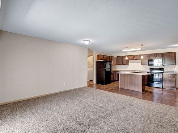 Pheasant Ridge Livingroom