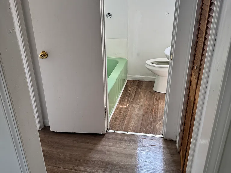 48 Cowing St #1 — Photo 7