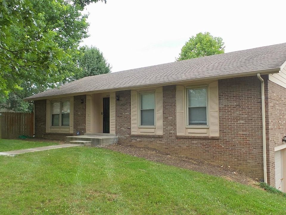 1st image of 3670 Walden Dr
