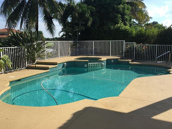 5th image of 11551 Paradise Cove Ln