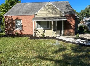 897 Exeter Rd, Whitehall, OH 43213
