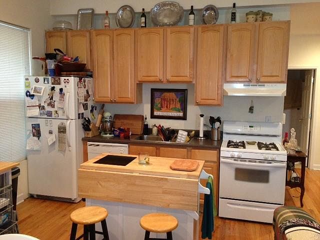 1st image of 2454 N Southport Ave #3N