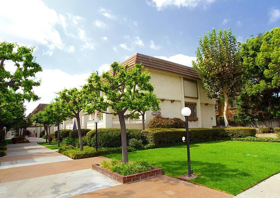 1st image of 848 W Huntington Dr Unit 33