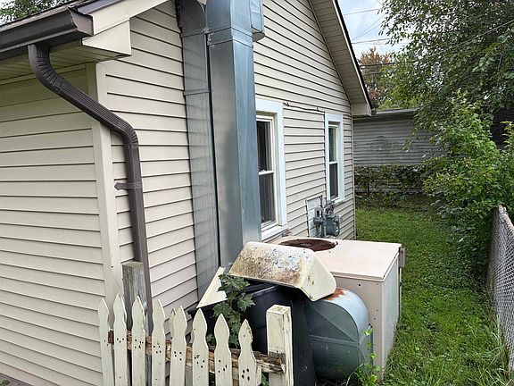 3rd image of 117 High St