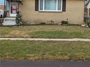 208 Raymond Ave, Cheektowaga, NY 14227