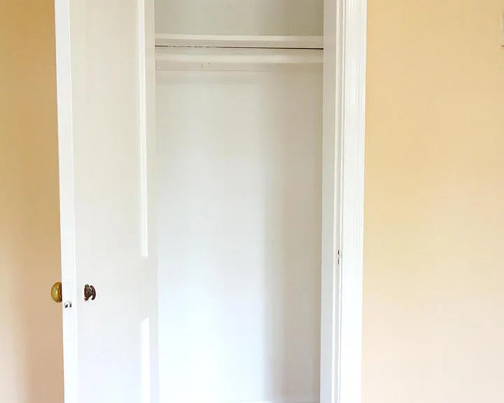 8210 Greenwood Ave — Photo 13