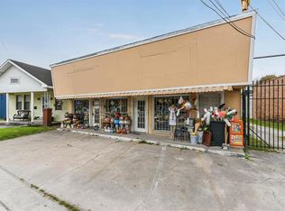 4521 N Main St, Houston, TX 77009