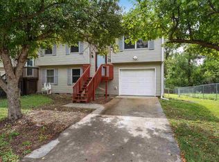 265 Parkview Ct, North Liberty, IA 52317