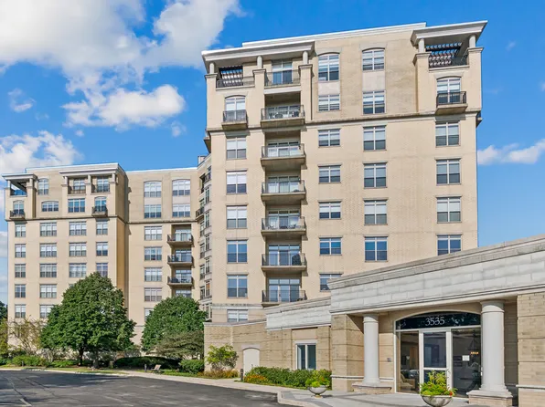 3535 Patten Rd APT 1F, Highland Park, IL 60035