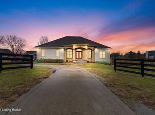 3032 Cedar Grove Rd, Shepherdsville, KY 40165