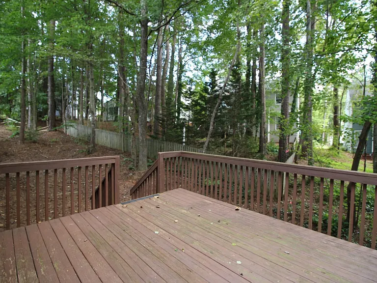 1437 Opal Ct — Photo 19