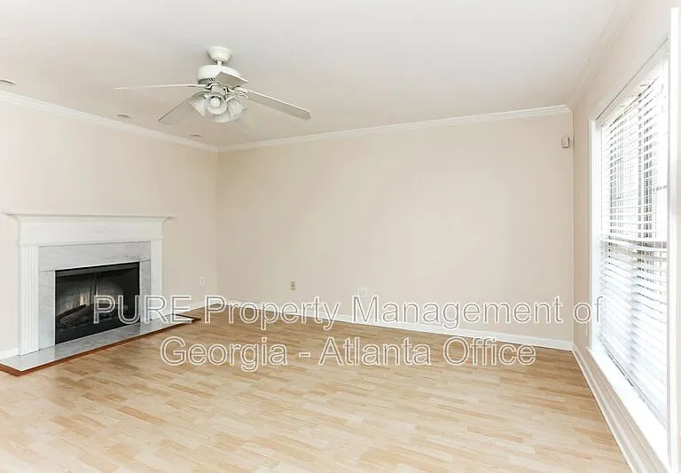 1934 Ivy Glen Dr SE — Photo 4