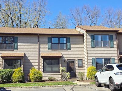 50 Pheasant Run, Edison, NJ, 08820