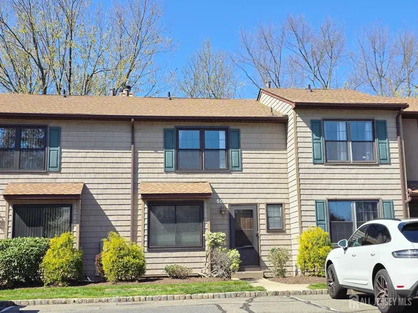 50 Pheasant Run, Edison, NJ 08820