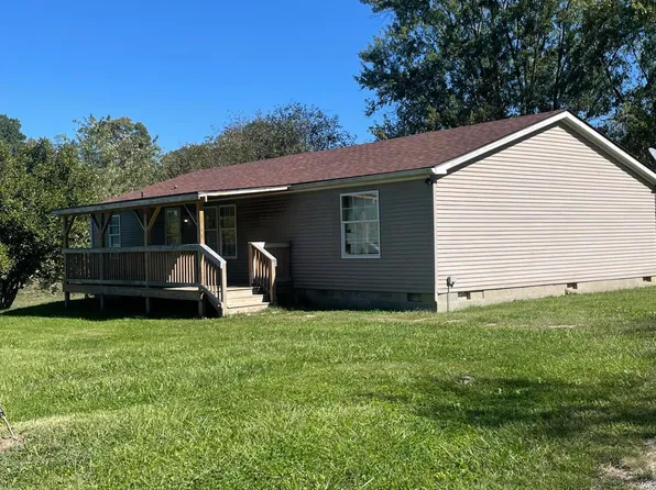 2135 Bonds Pike, Stamping Ground, KY 40379