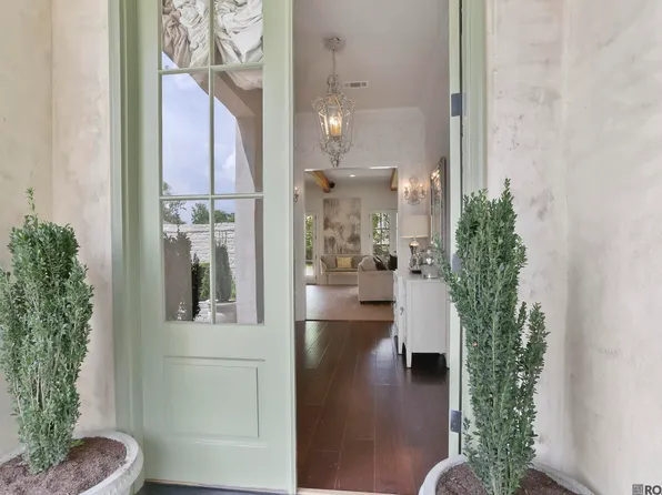 10753 Oakline Dr, Baton Rouge, LA 70809