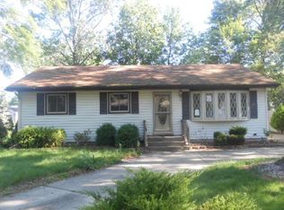 101 Whipporwill Ave, Michigan City, IN