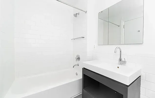 Rented by Platinum Properties | media 54