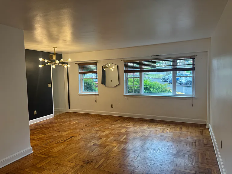 1301 N Ode St #115 — Photo 6