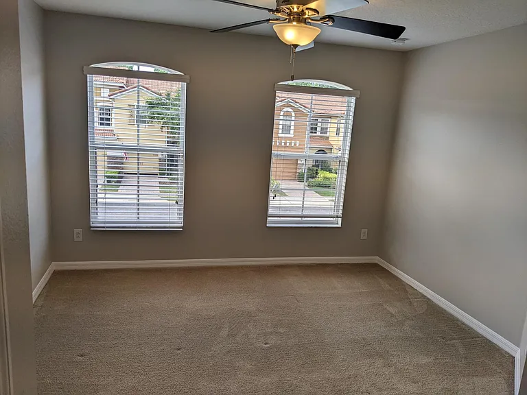 96 Canterbury Bell Dr — Photo 20