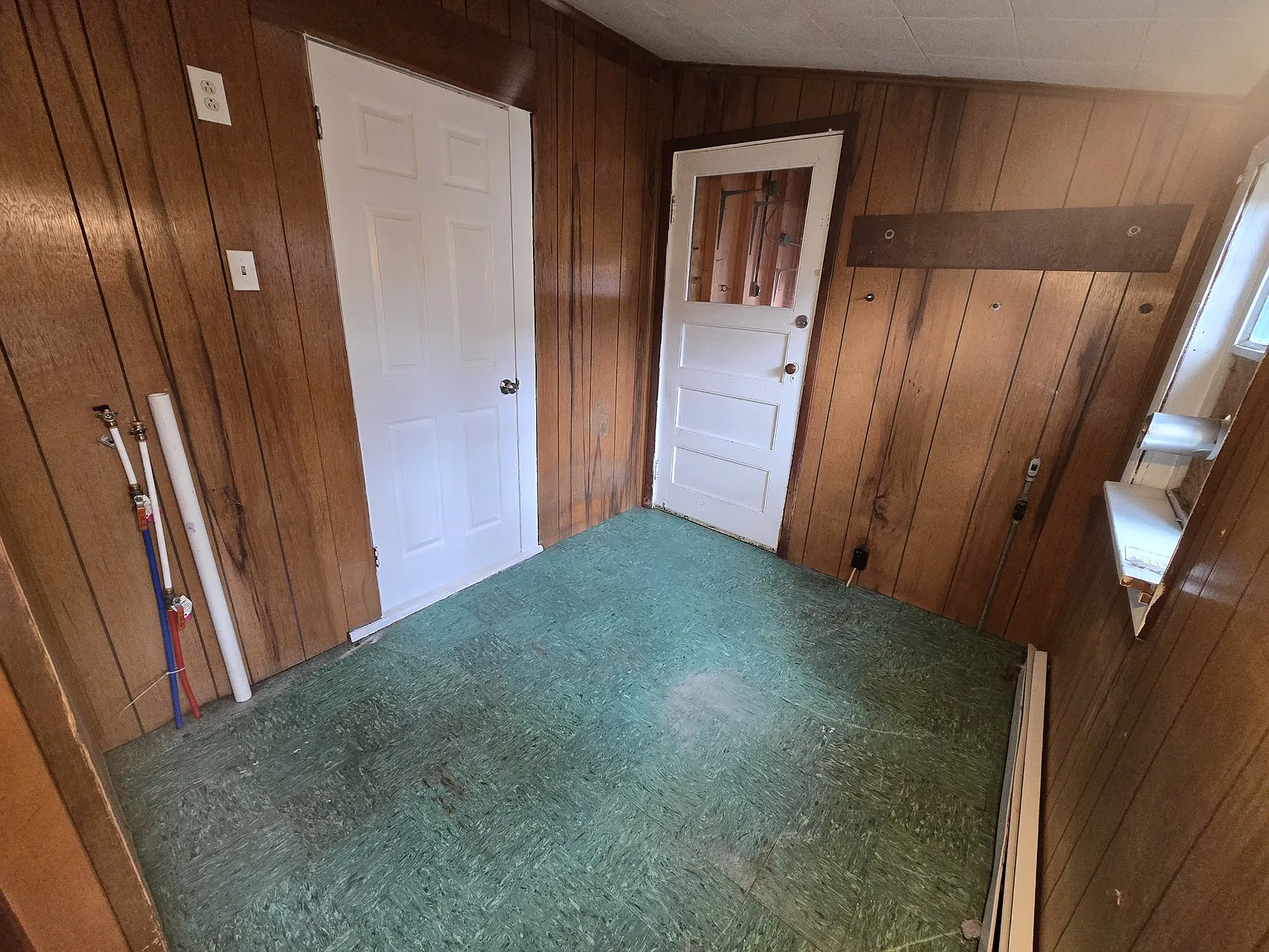 121 West End Drive - 1 — Photo 3