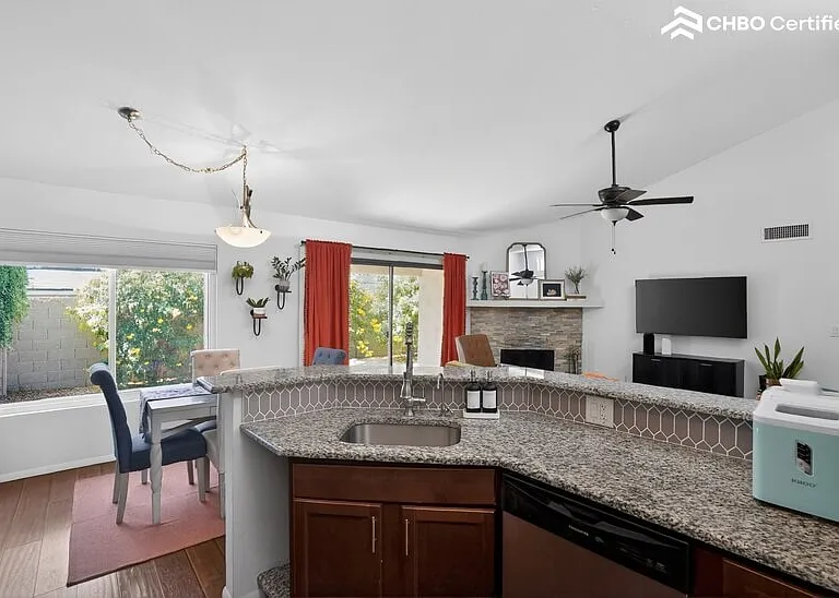4226 N 22nd St #25 — Photo 12