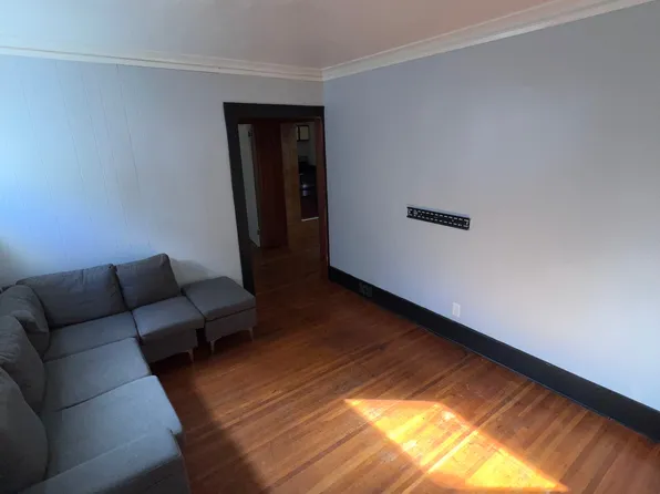 281-283 Michigan St, Rochester, NY 14606