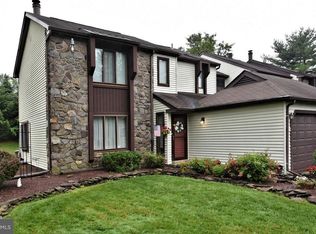 707 Grantham Ct, Southampton, PA