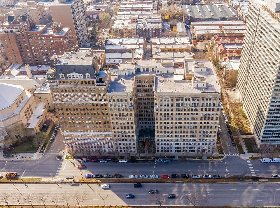 1st image of 3520 N Lake Shore Dr APT 8J