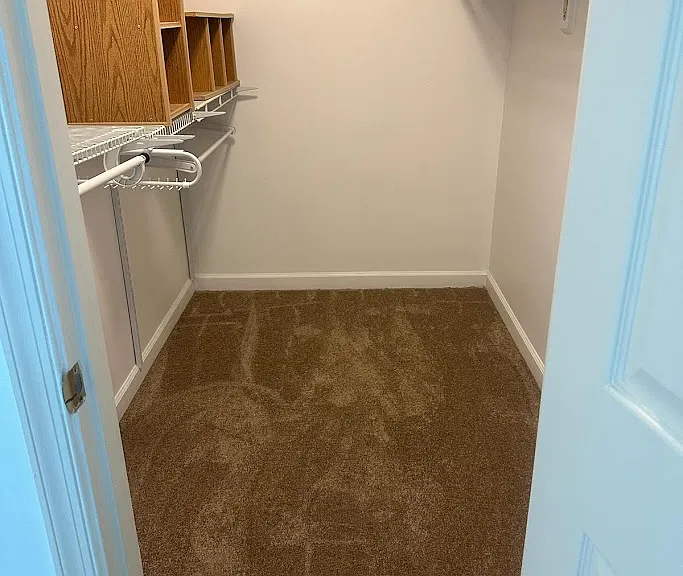 12835 Misty Ln — Photo 10