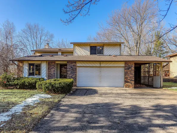 3905 Harbor Ln N, Plymouth, MN 55446