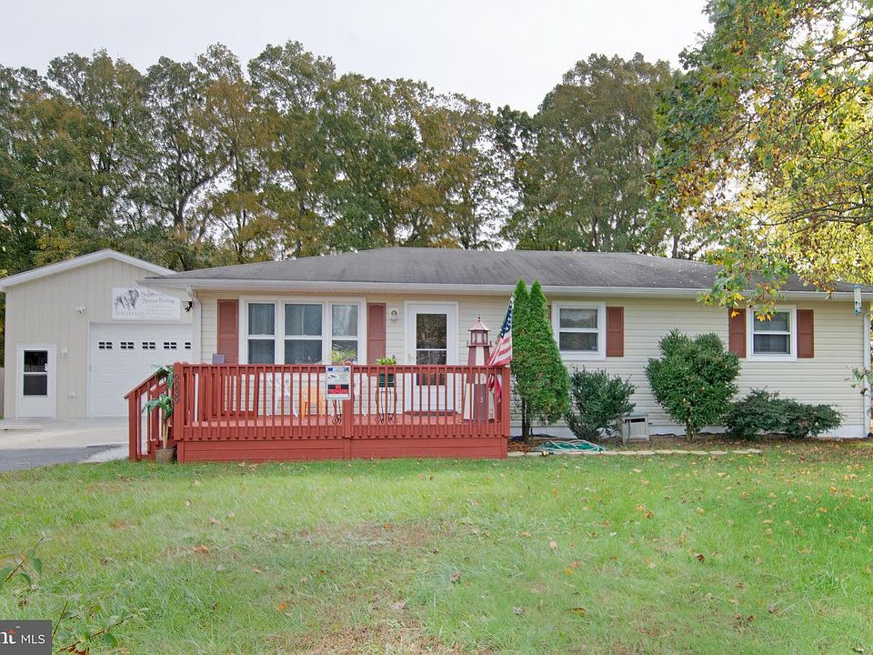 1st image of 9239 S Mayhew Dr