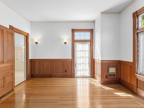 4th image of 1236 Sherman St APT 4