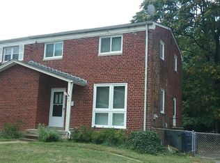 40 E Taylor Run Pkwy, Alexandria, VA 22314