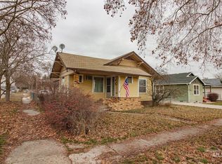 403 3rd Ave N, Payette, ID 83661