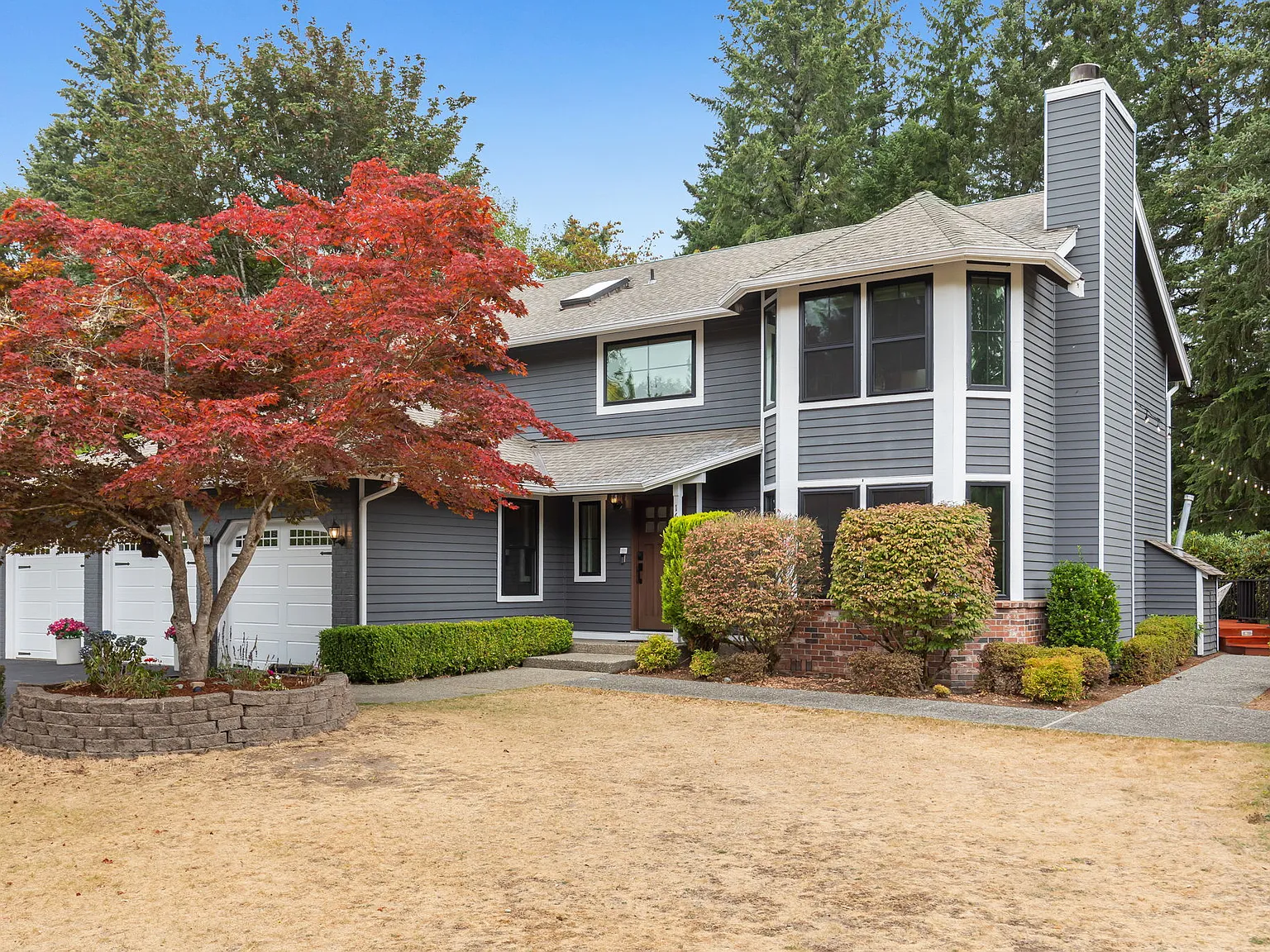 4 bed, 2.5 bath, 2330 sqft, $7,000 — Photo 4
