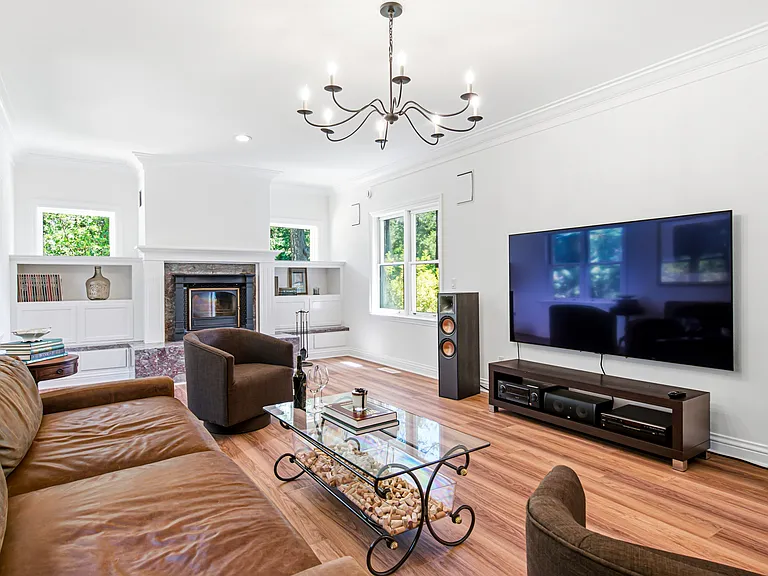 3245 W Dry Creek Rd — Photo 3