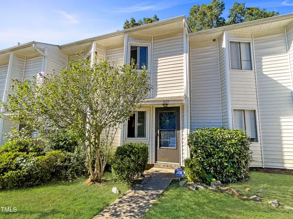 1409 Foxwood Dr, Garner, NC 27529